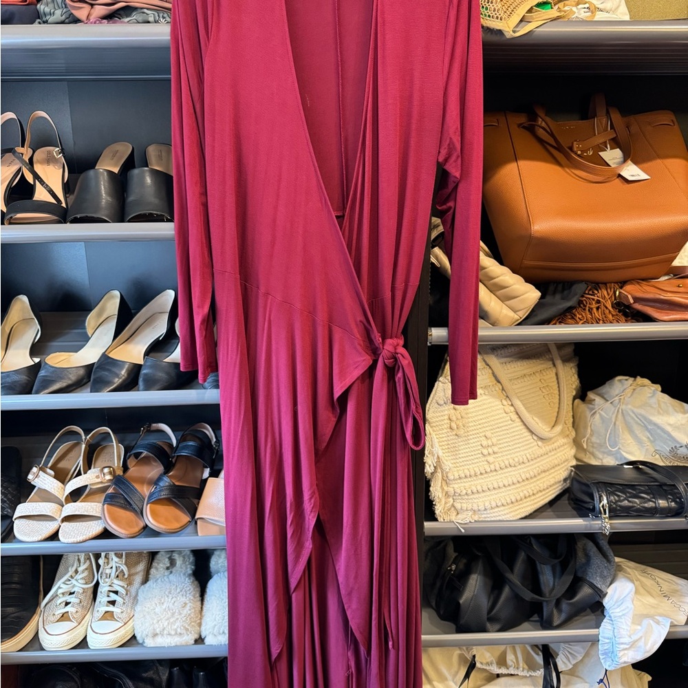 LIKE NEW GAP Long Sleeve Burgundy TRUE WRAP Dress